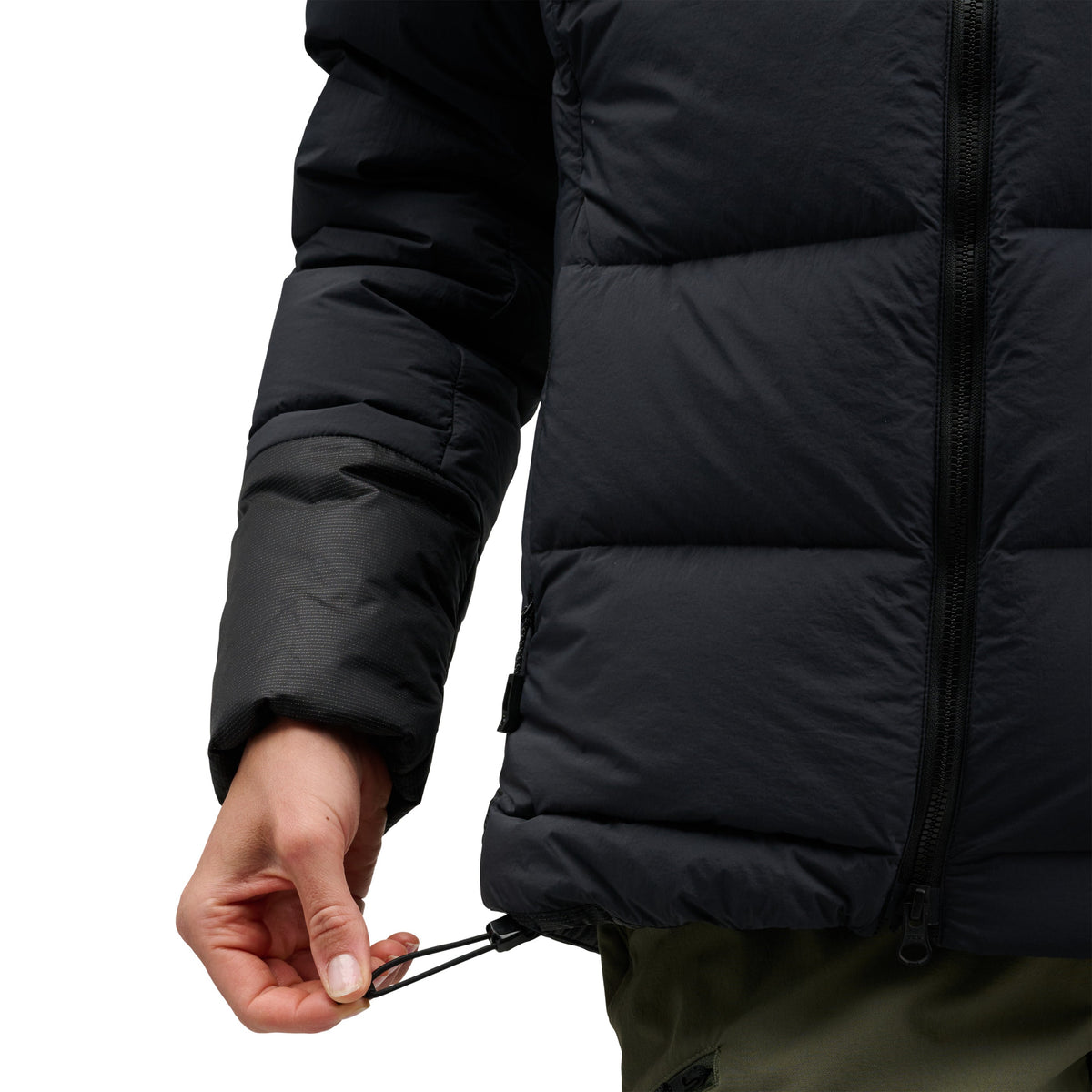 Women's Mission Down 3000 m Hoody | Black Diamond Featured