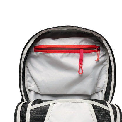 Women's Pursuit 25 Backpack | Black Diamond Everyday