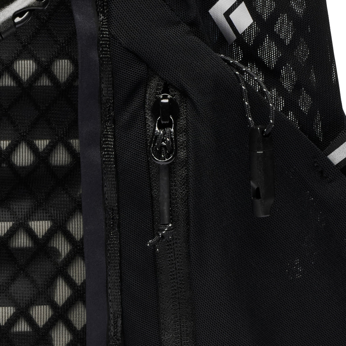 Women's Distance 15 Backpack | Black Diamond Signature